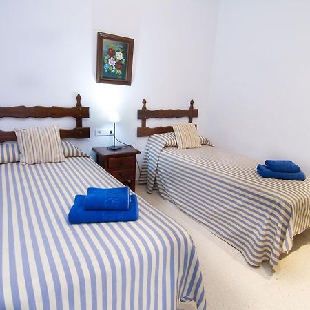 네르하 Carabeo 60 1C Menyber 아파트 외부 사진